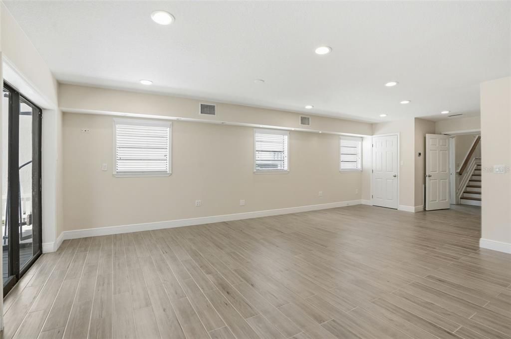 For Sale: $819,900 (5 beds, 3 baths, 2971 Square Feet)