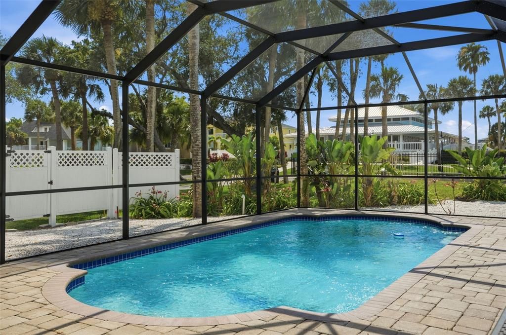 For Sale: $819,900 (5 beds, 3 baths, 2971 Square Feet)