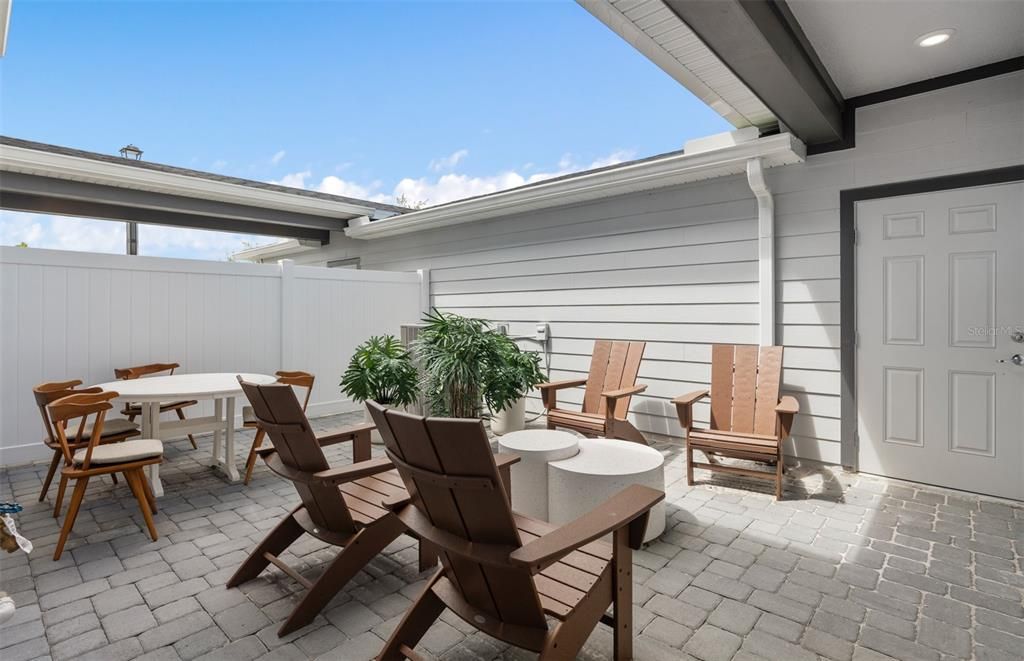 For Sale: $470,140 (4 beds, 3 baths, 1847 Square Feet)