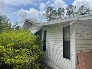 For Sale: $259,000 (3 beds, 2 baths, 1100 Square Feet)