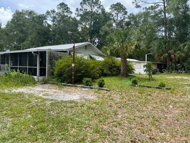 For Sale: $259,000 (3 beds, 2 baths, 1100 Square Feet)