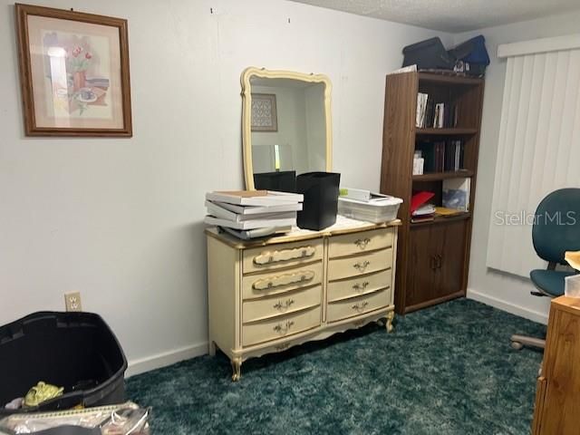For Sale: $259,000 (3 beds, 2 baths, 1100 Square Feet)