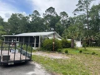 For Sale: $259,000 (3 beds, 2 baths, 1100 Square Feet)