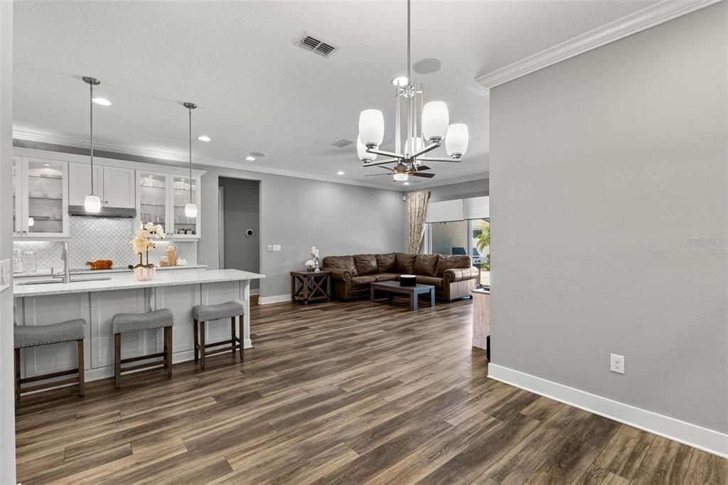 For Sale: $485,000 (4 beds, 3 baths, 2364 Square Feet)