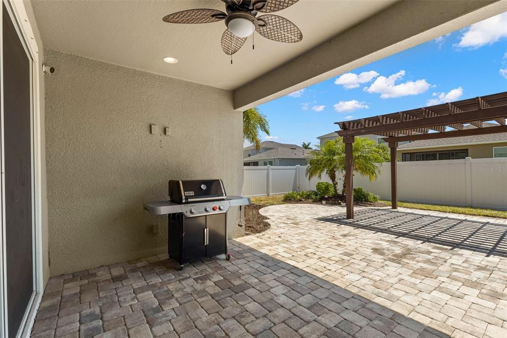 For Sale: $485,000 (4 beds, 3 baths, 2364 Square Feet)