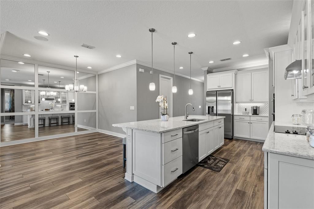 For Sale: $485,000 (4 beds, 3 baths, 2364 Square Feet)