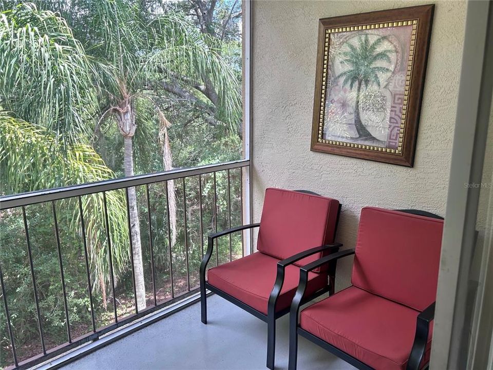 На продажу: $210,000 (2 спален, 2 ванн, 1168 Квадратных фут)