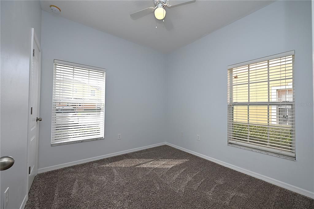 For Rent: $1,800 (4 beds, 3 baths, 1479 Square Feet)