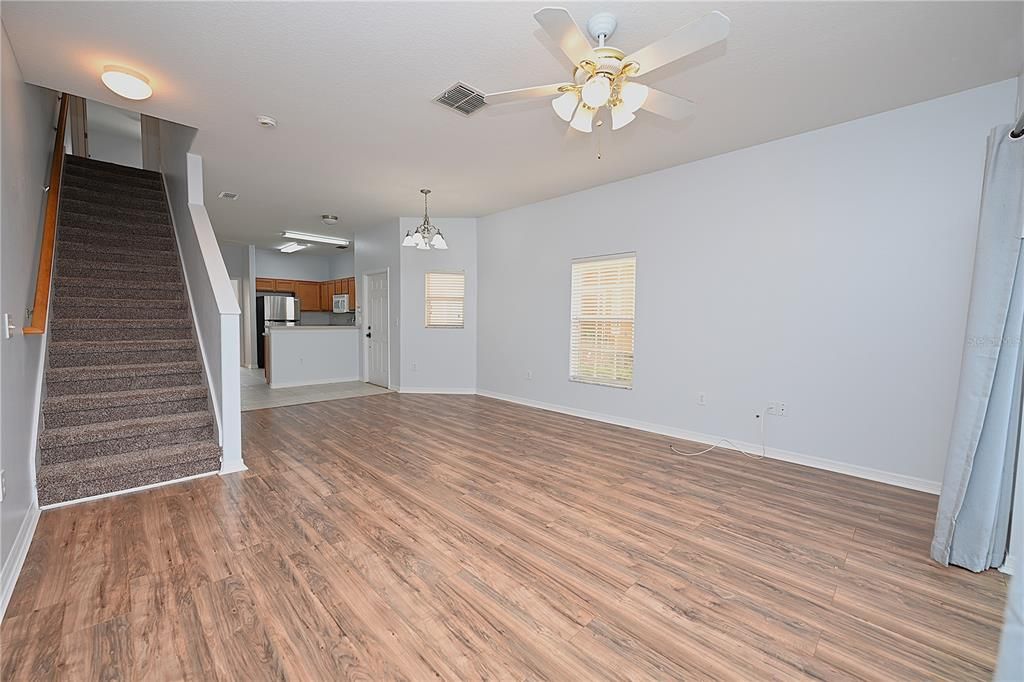 For Rent: $1,800 (4 beds, 3 baths, 1479 Square Feet)