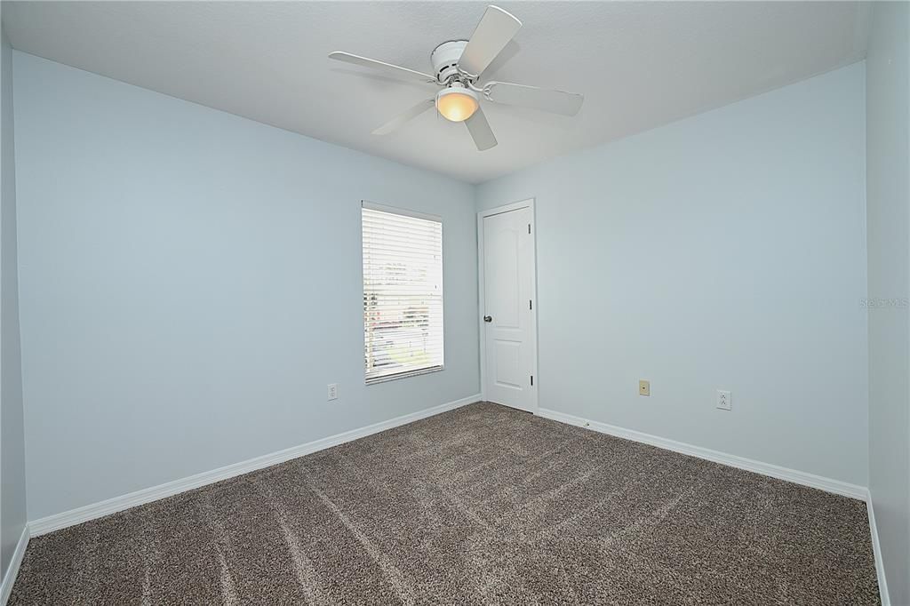 For Rent: $1,800 (4 beds, 3 baths, 1479 Square Feet)