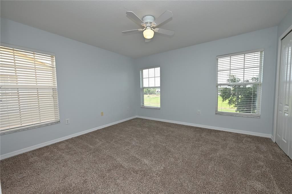 For Rent: $1,800 (4 beds, 3 baths, 1479 Square Feet)