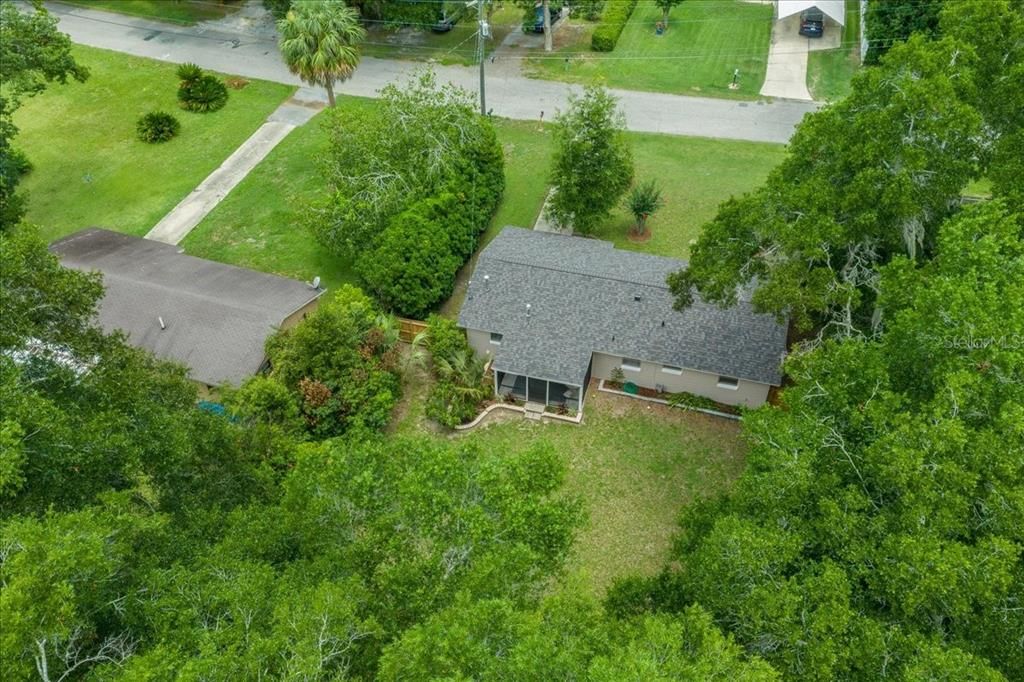 For Sale: $225,000 (2 beds, 1 baths, 962 Square Feet)