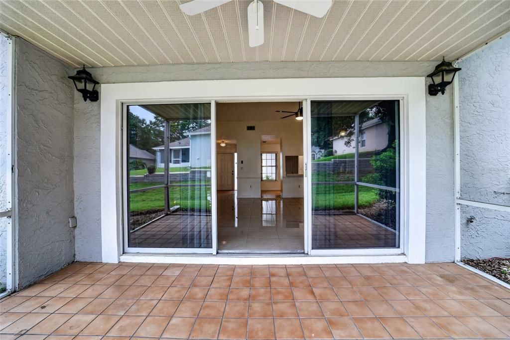 For Sale: $184,900 (2 beds, 2 baths, 1163 Square Feet)