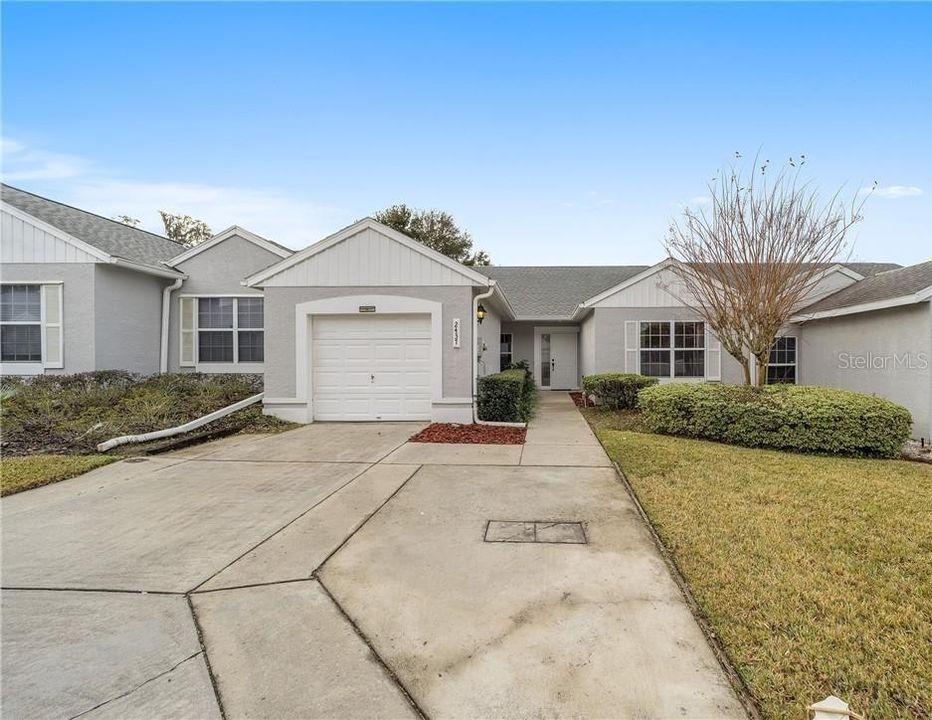 For Sale: $195,000 (2 beds, 2 baths, 1163 Square Feet)