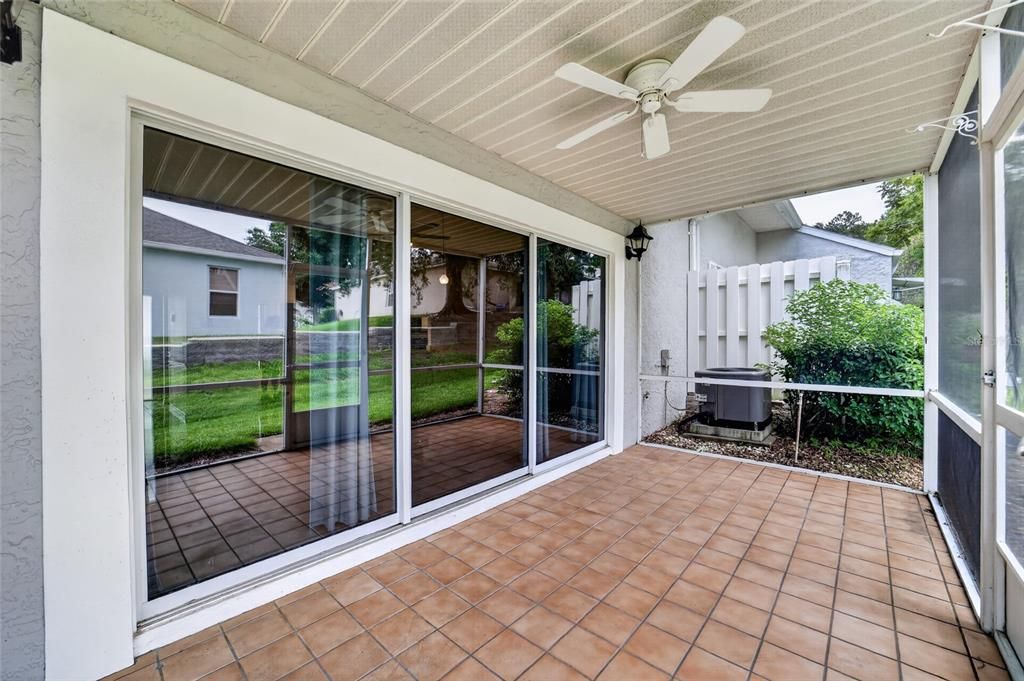 For Sale: $184,900 (2 beds, 2 baths, 1163 Square Feet)