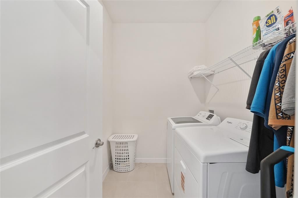 For Sale: $299,900 (2 beds, 2 baths, 1813 Square Feet)