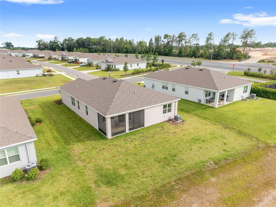 For Sale: $299,900 (2 beds, 2 baths, 1813 Square Feet)