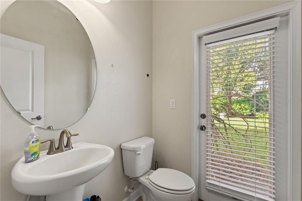For Sale: $475,000 (4 beds, 2 baths, 2954 Square Feet)