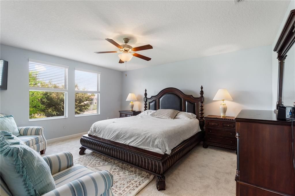 For Sale: $475,000 (4 beds, 2 baths, 2954 Square Feet)