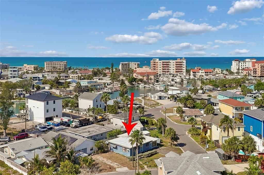 待售: $1,235,000 (0.10 acres)