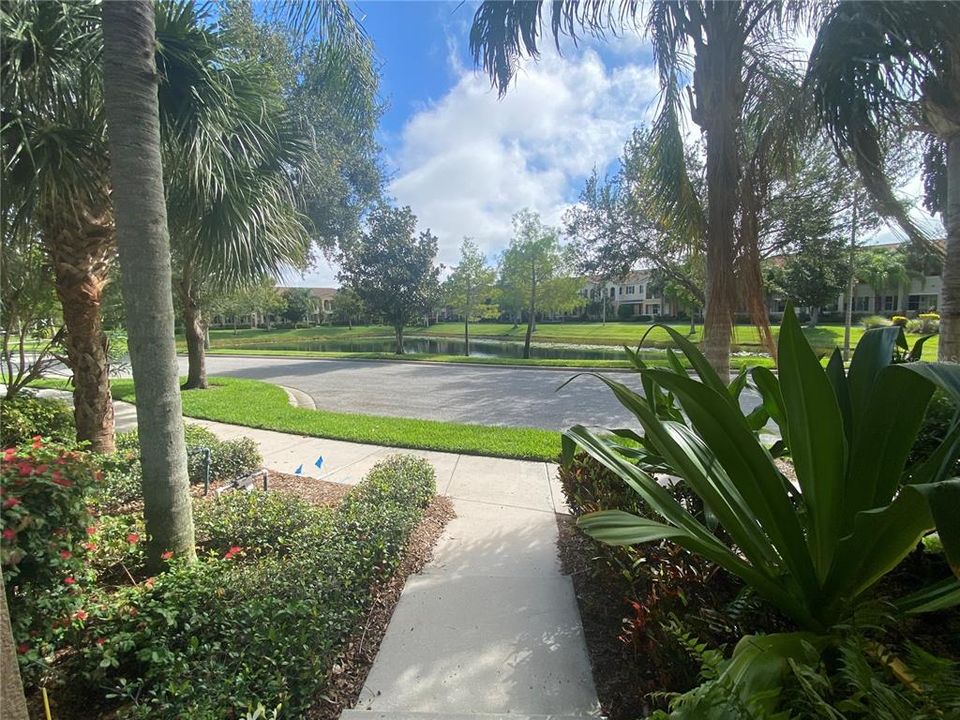 For Rent: $2,100 (3 beds, 2 baths, 1661 Square Feet)