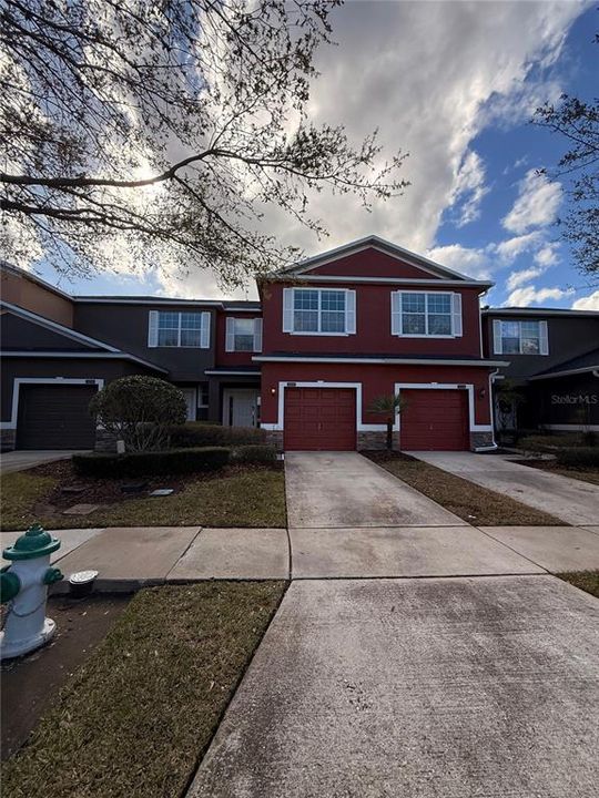 Active With Contract: $2,250 (3 beds, 2 baths, 1643 Square Feet)