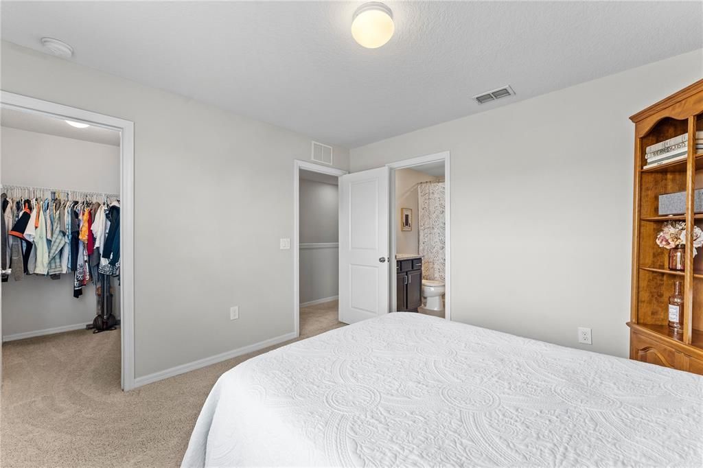 En Venta: $319,900 (2 camas, 2 baños, 1464 Pies cuadrados)