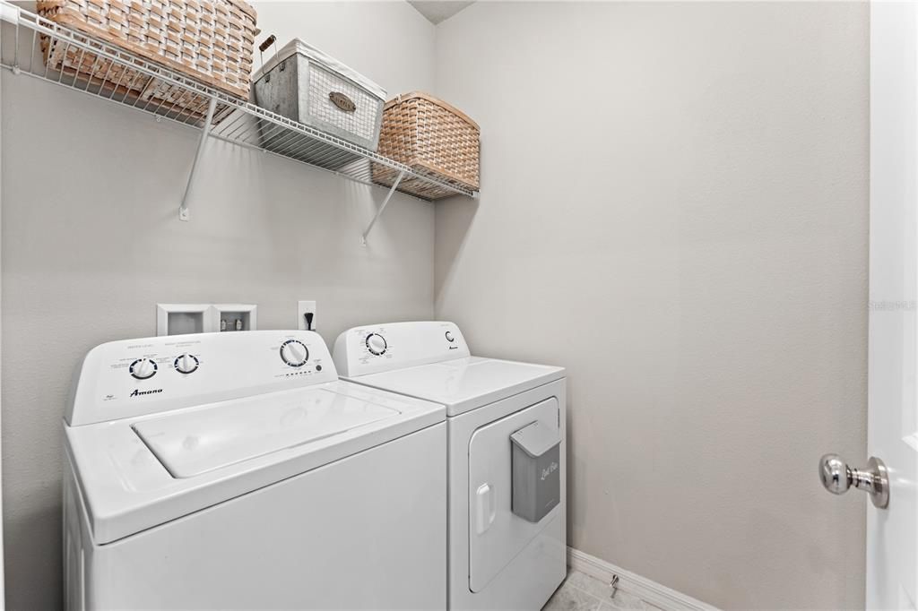 En Venta: $319,900 (2 camas, 2 baños, 1464 Pies cuadrados)