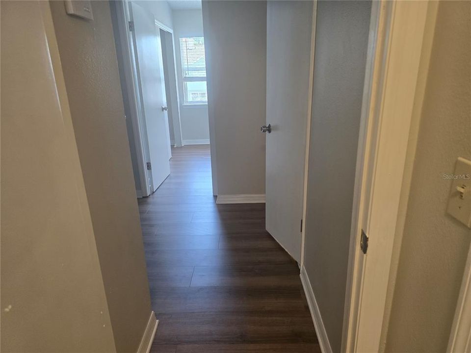На продажу: $199,000 (2 спален, 2 ванн, 1092 Квадратных фут)