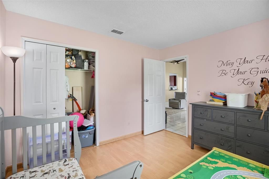For Sale: $375,000 (3 beds, 2 baths, 1596 Square Feet)