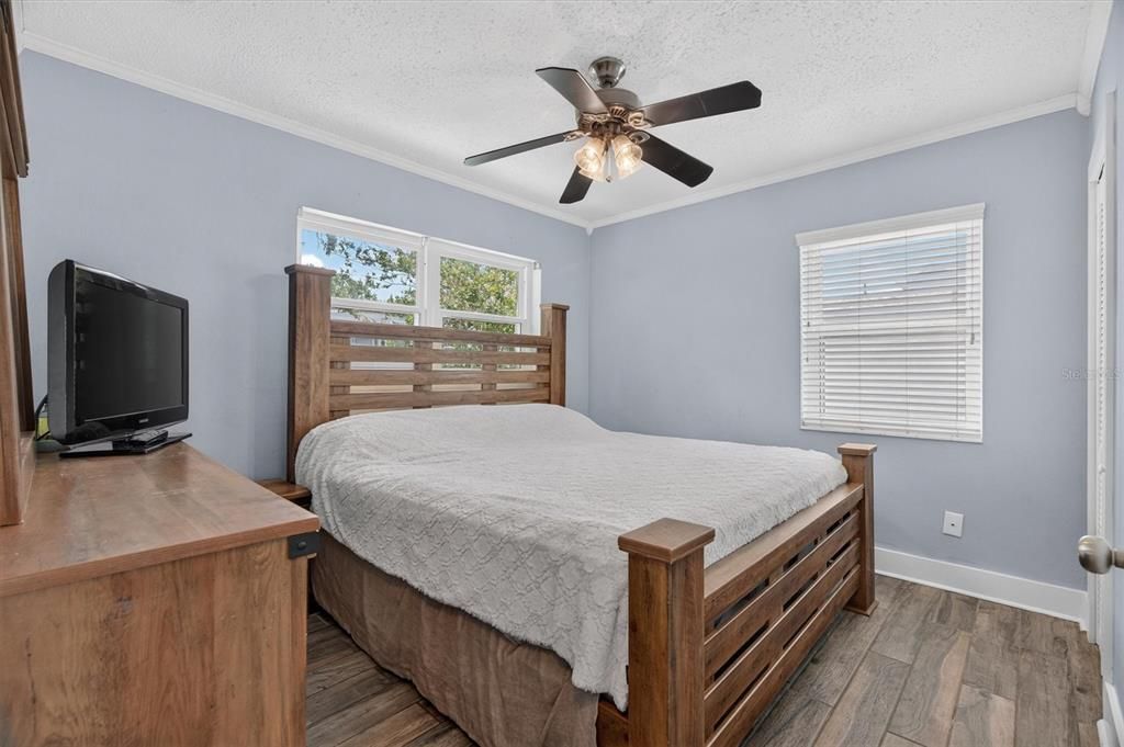 For Sale: $725,000 (4 beds, 0 baths, 2044 Square Feet)