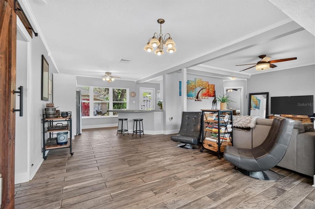 For Sale: $725,000 (4 beds, 0 baths, 2044 Square Feet)