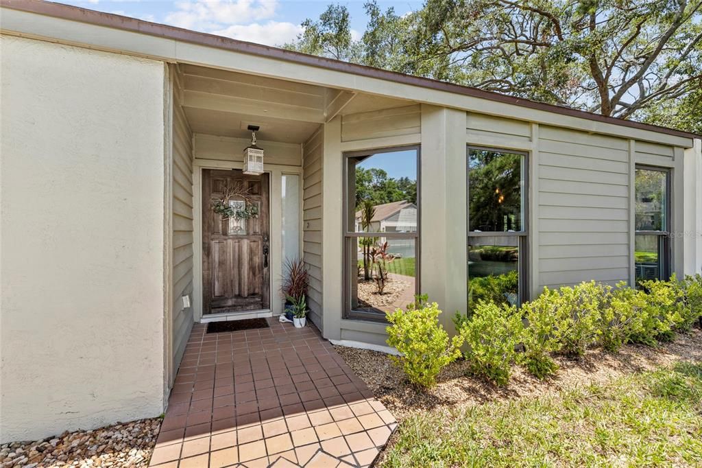 For Sale: $350,000 (3 beds, 2 baths, 1647 Square Feet)