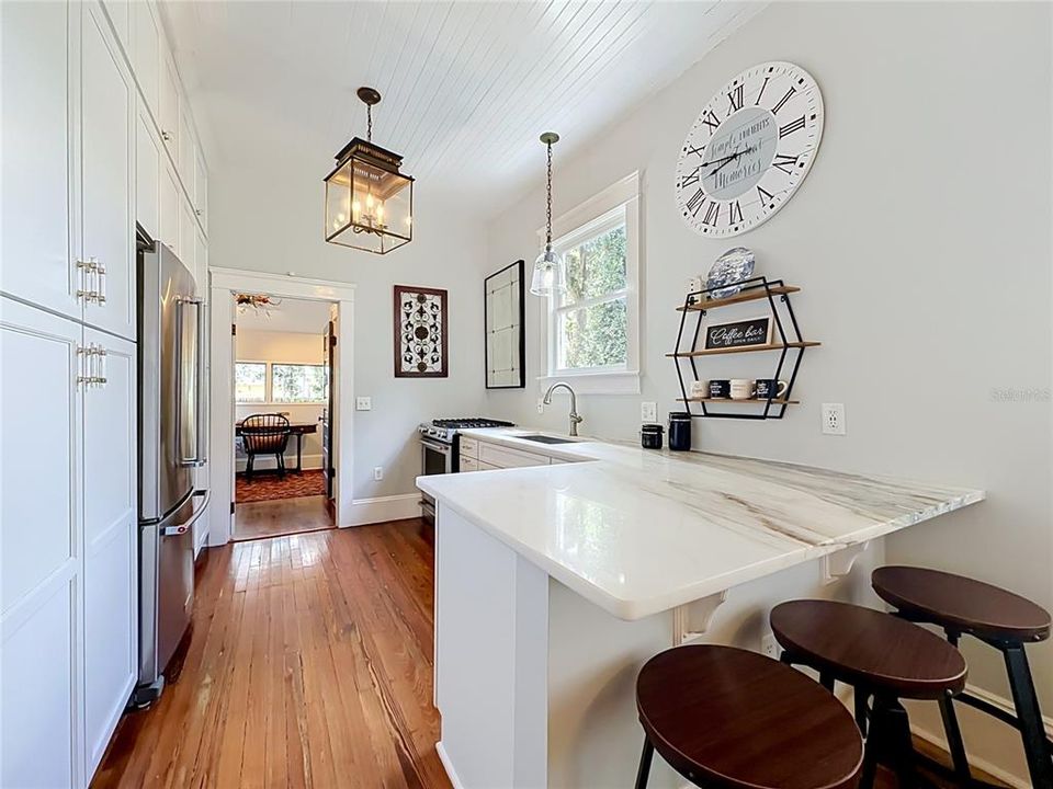 En Venta: $445,000 (2 camas, 1 baños, 1102 Pies cuadrados)