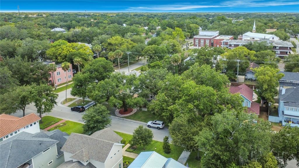 En Venta: $445,000 (2 camas, 1 baños, 1102 Pies cuadrados)