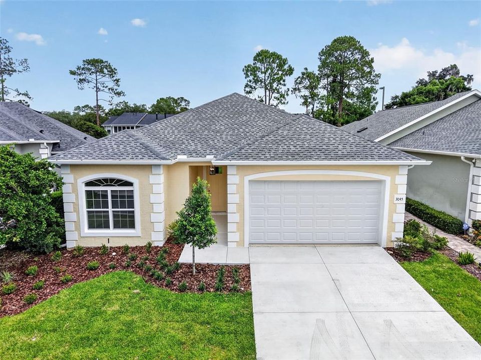 For Sale: $319,900 (3 beds, 2 baths, 1605 Square Feet)