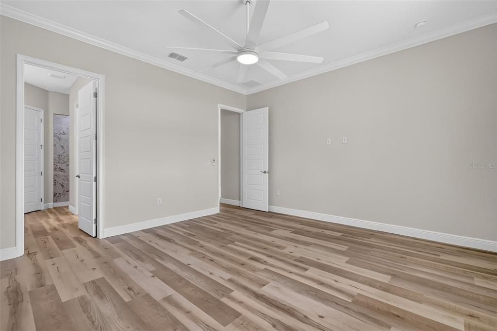 For Sale: $319,900 (3 beds, 2 baths, 1605 Square Feet)