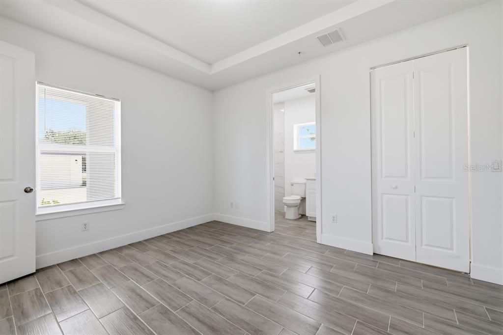 For Sale: $799,000 (0 beds, 0 baths, 1050 Square Feet)