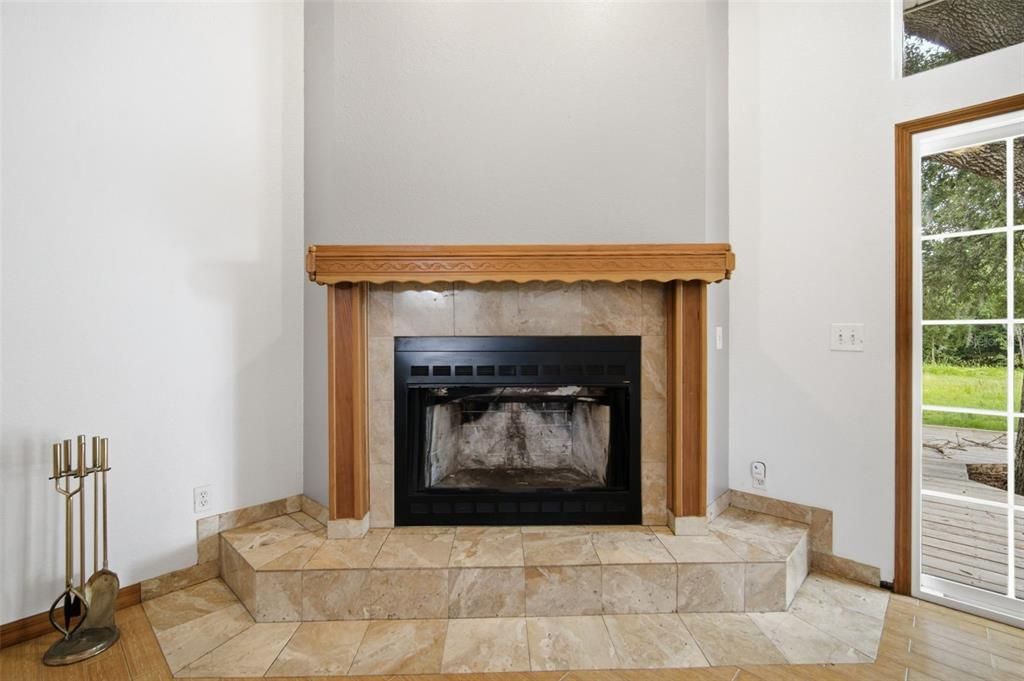For Sale: $679,000 (3 beds, 2 baths, 2404 Square Feet)