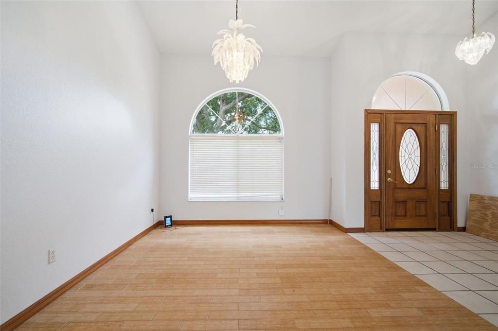 For Sale: $679,000 (3 beds, 2 baths, 2404 Square Feet)