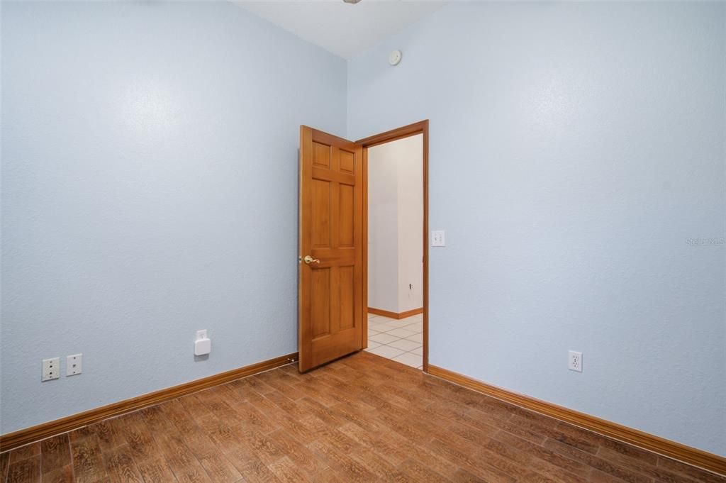 For Sale: $679,000 (3 beds, 2 baths, 2404 Square Feet)