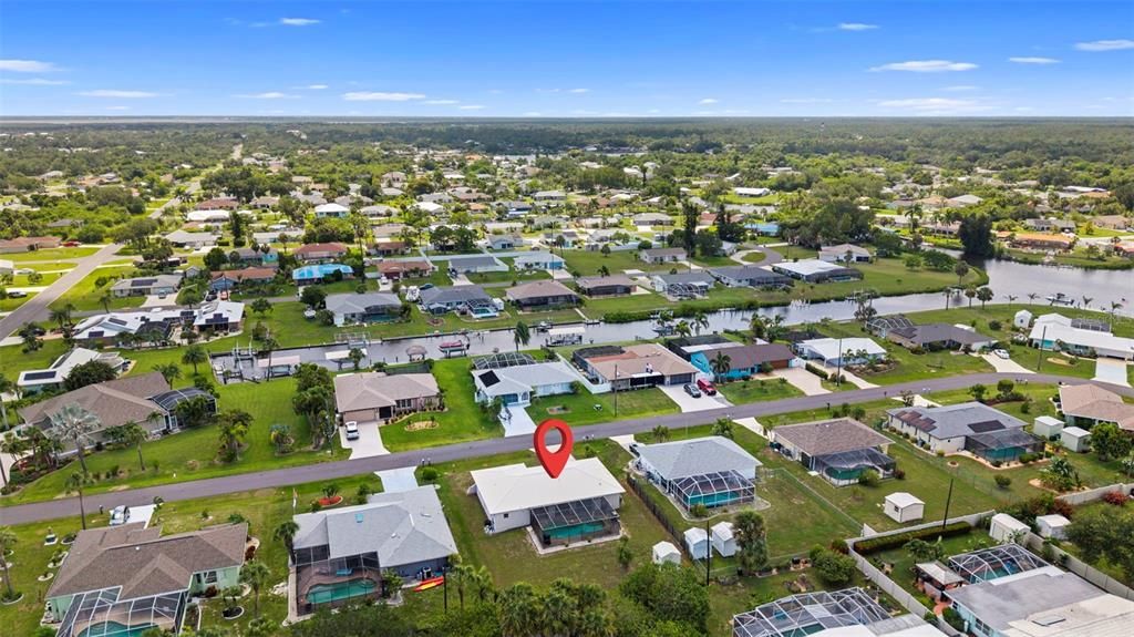 En Venta: $284,000 (2 camas, 3 baños, 1102 Pies cuadrados)