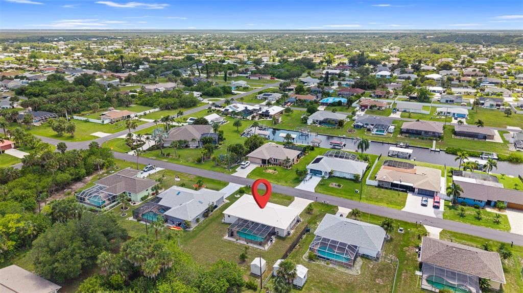 En Venta: $284,000 (2 camas, 3 baños, 1102 Pies cuadrados)