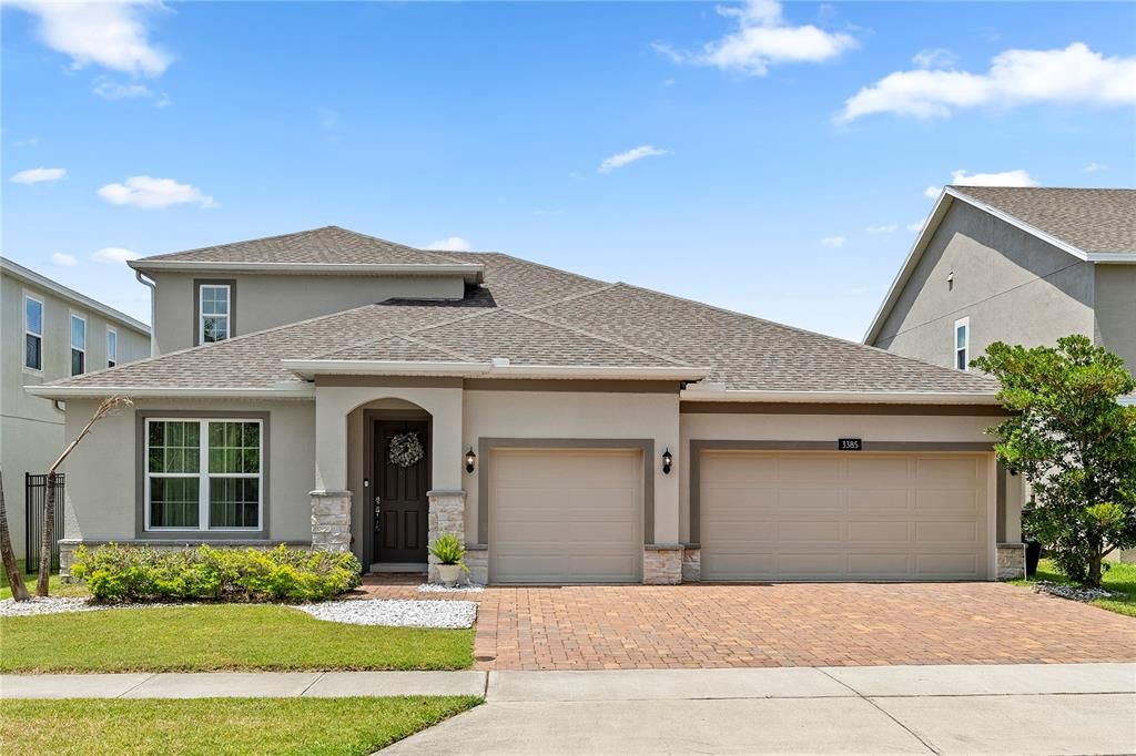 For Sale: $519,000 (5 beds, 3 baths, 2626 Square Feet)