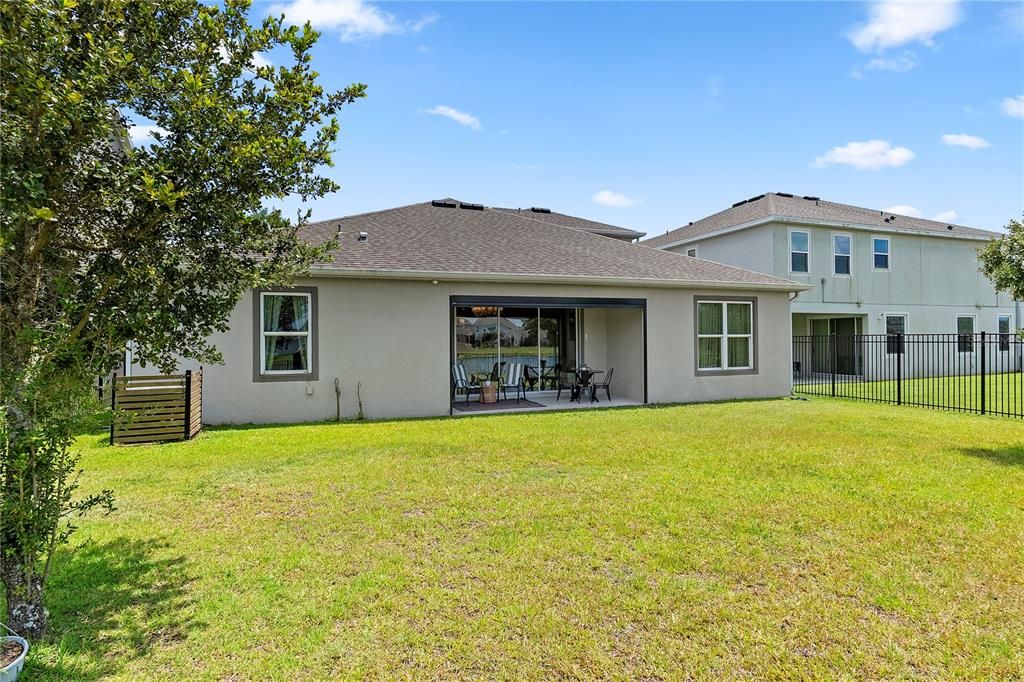 For Sale: $519,000 (5 beds, 3 baths, 2626 Square Feet)