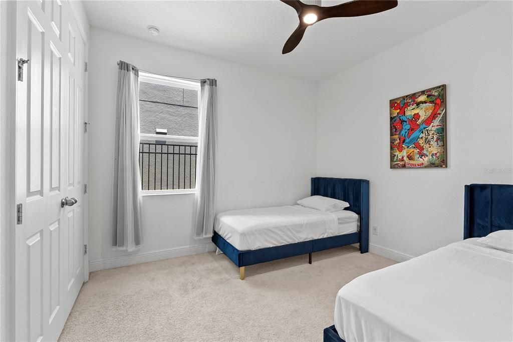 For Sale: $519,000 (5 beds, 3 baths, 2626 Square Feet)