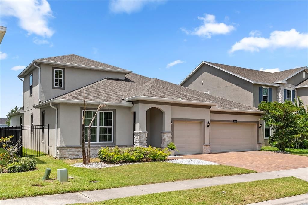 For Sale: $519,000 (5 beds, 3 baths, 2626 Square Feet)