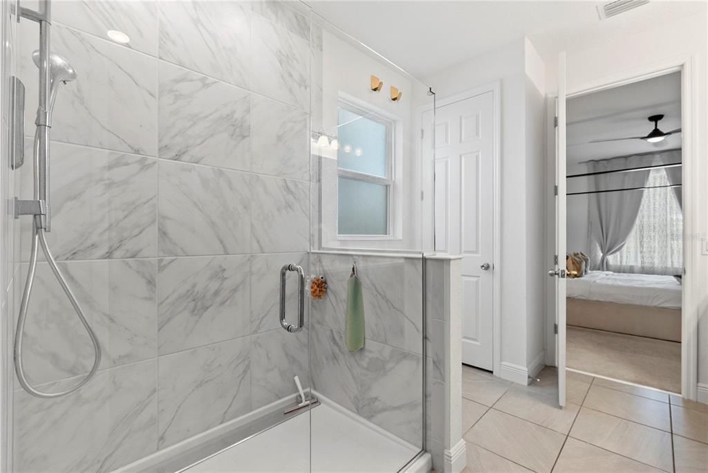 For Sale: $519,000 (5 beds, 3 baths, 2626 Square Feet)