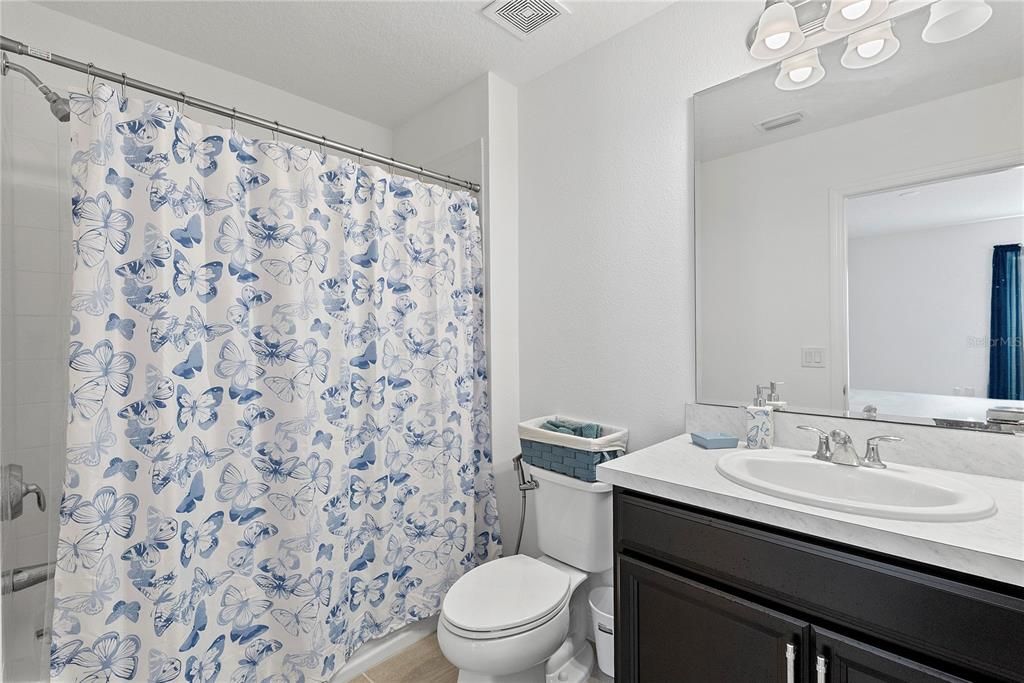 For Sale: $519,000 (5 beds, 3 baths, 2626 Square Feet)