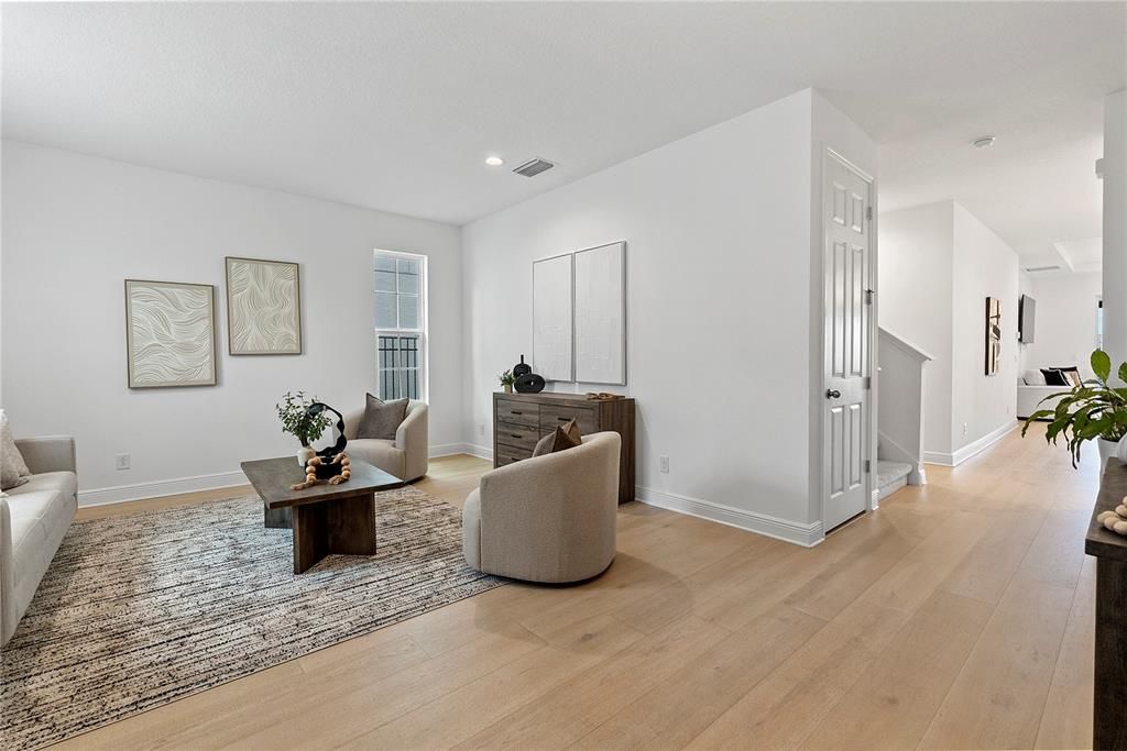 For Sale: $519,000 (5 beds, 3 baths, 2626 Square Feet)